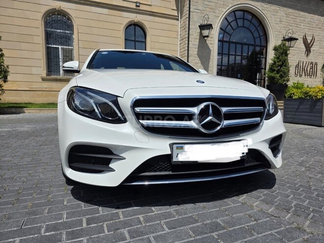Mercedes E 200-2