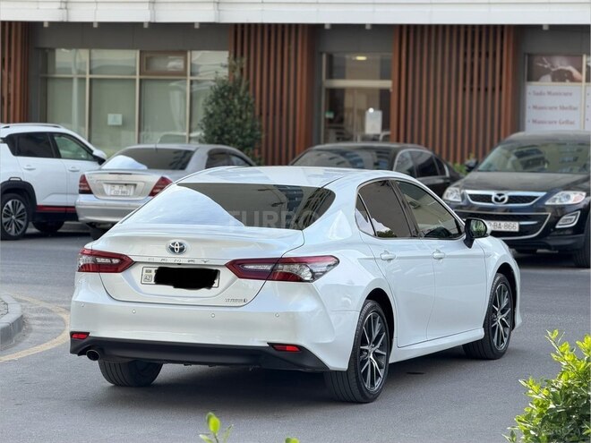 Toyota Camry-2