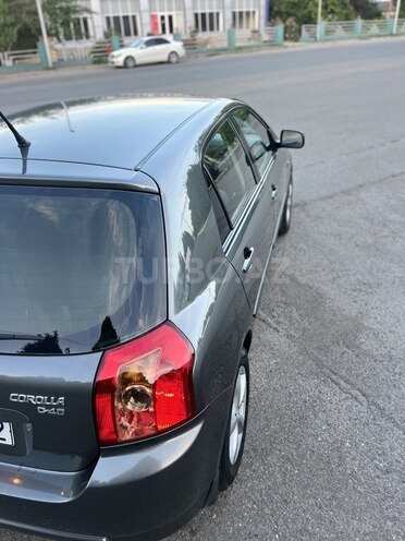 Toyota Corolla-10