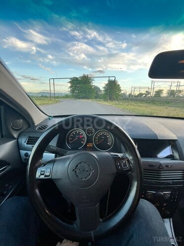 Opel Astra-3