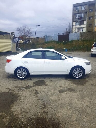 Kia Cerato-12