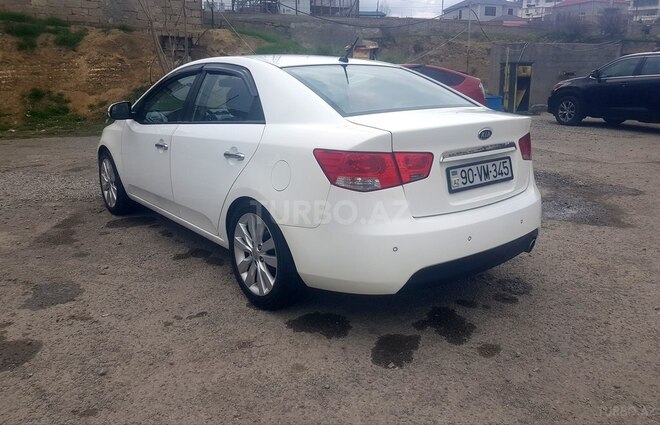 Kia Cerato-7