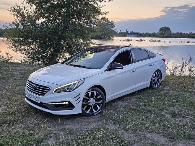 Hyundai Sonata-2