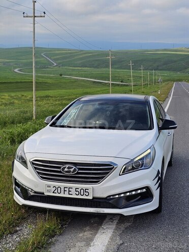 Hyundai Sonata-8