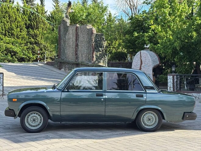 LADA (VAZ) 2107-6