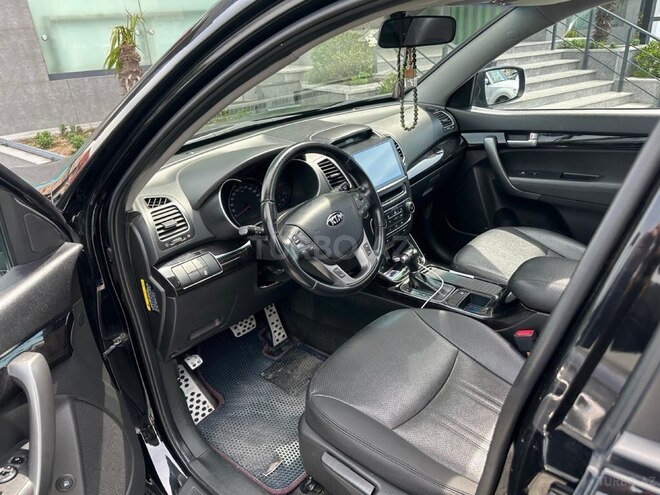 Kia Sorento-7