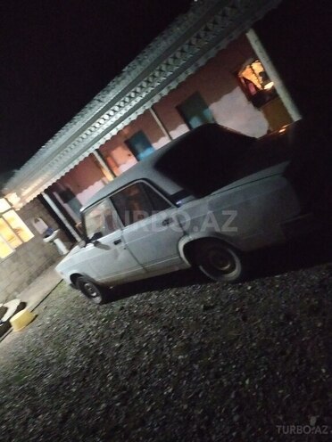 LADA (VAZ) 2107-8