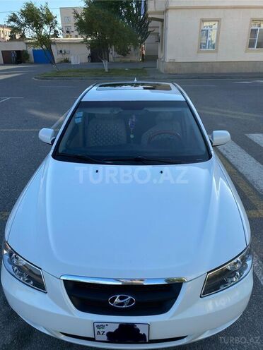 Hyundai Sonata-2