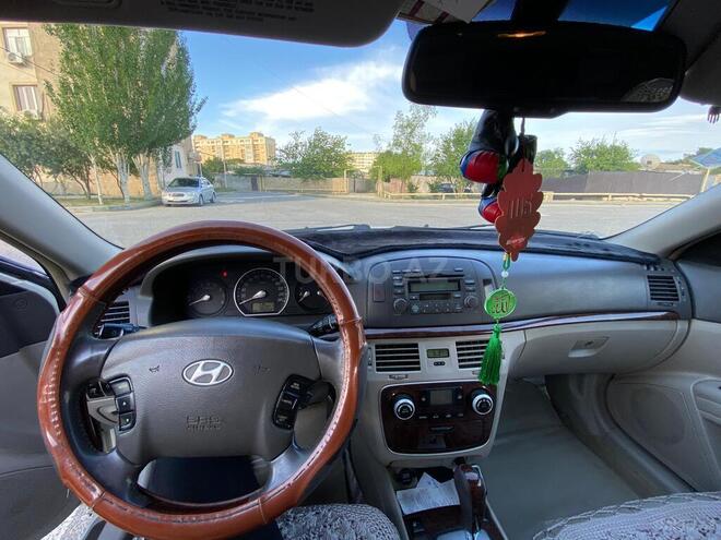 Hyundai Sonata-8