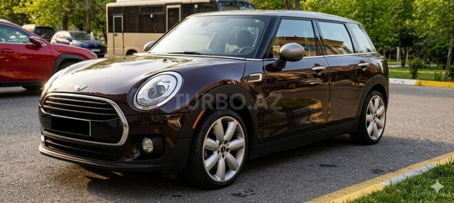Mini Clubman-1
