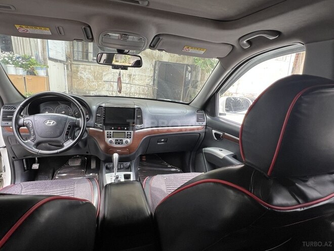 Hyundai Santa Fe-6