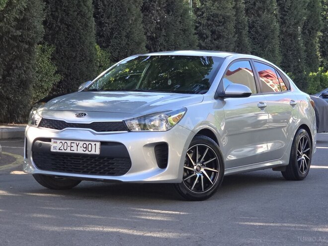 Kia Rio-9