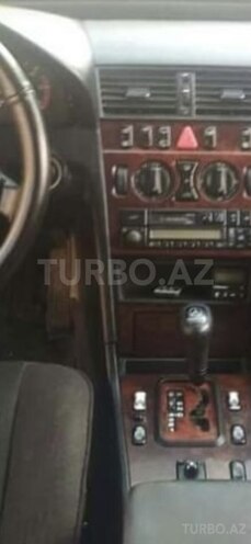 Mercedes C 200-8