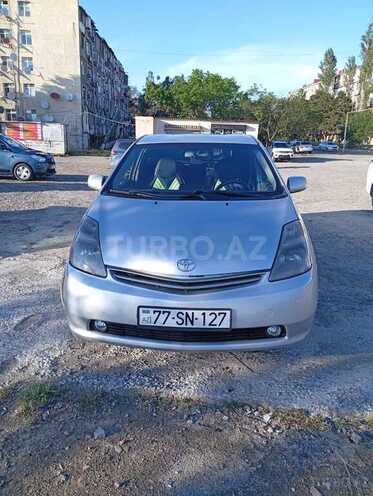 Toyota Prius-11