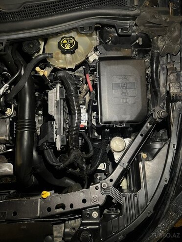 Chevrolet Cruze-17