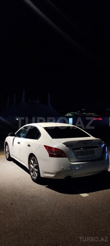 Nissan Maxima-4