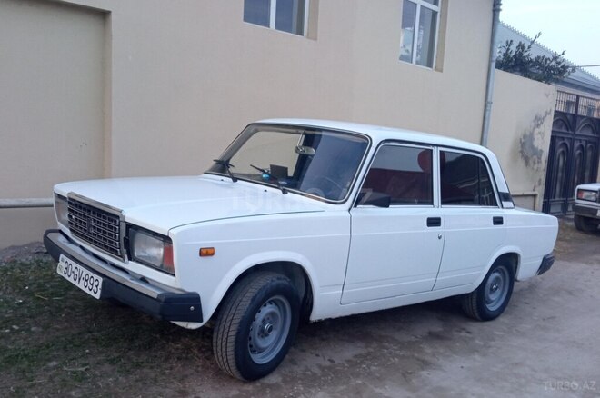 LADA (VAZ) 2107-7