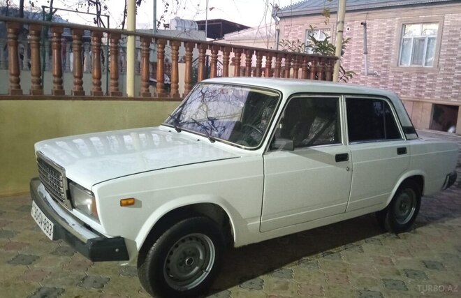 LADA (VAZ) 2107-6