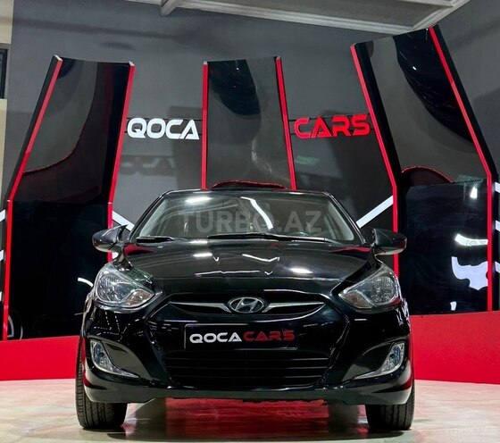 Hyundai Accent-4