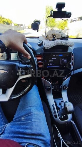 Chevrolet Cruze-14