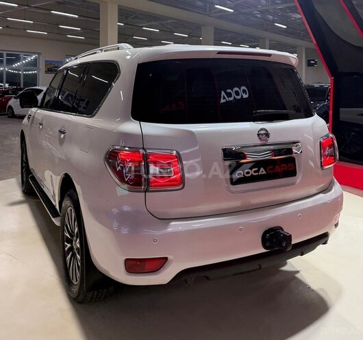 Nissan Patrol 2018, 257,333 km - 4.0 л - Sumqayıt