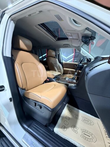 Nissan Patrol 2018, 257,333 km - 4.0 л - Sumqayıt