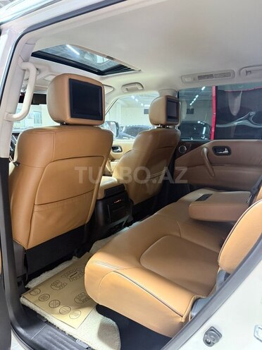 Nissan Patrol 2018, 257,333 km - 4.0 л - Sumqayıt
