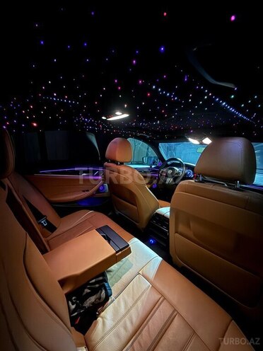 BMW 530-8