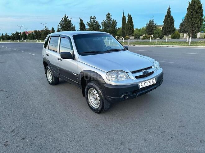 Chevrolet Niva-3