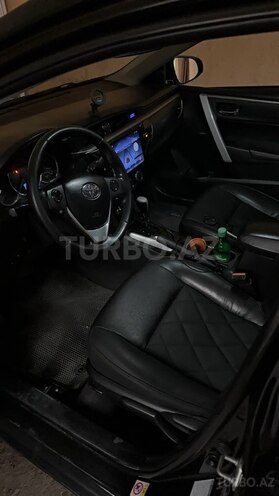 Toyota Corolla-9