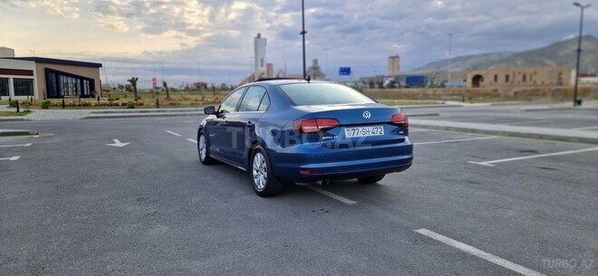 Volkswagen Jetta-8