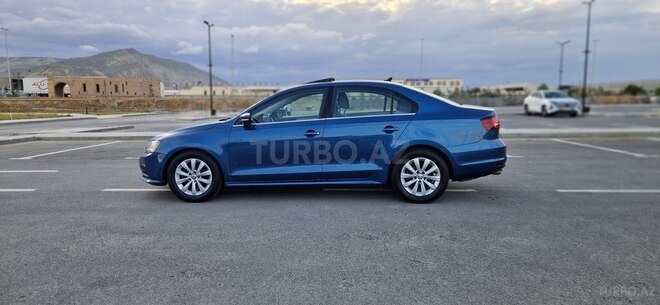 Volkswagen Jetta-4