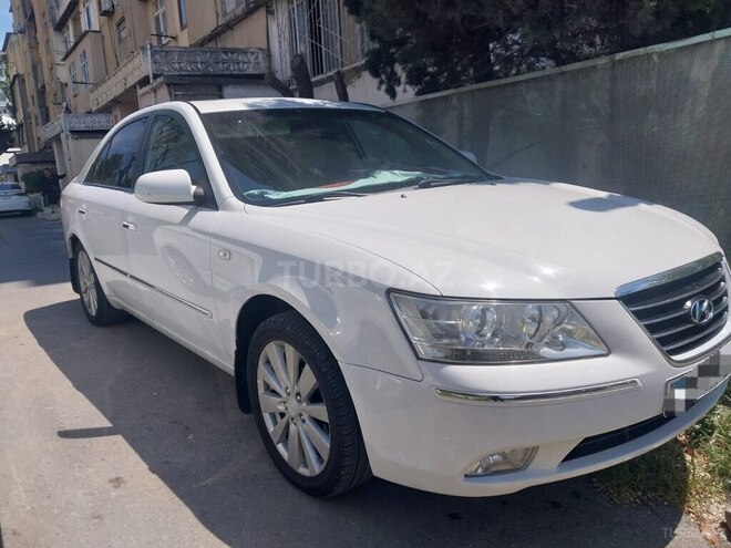 Hyundai Sonata-2