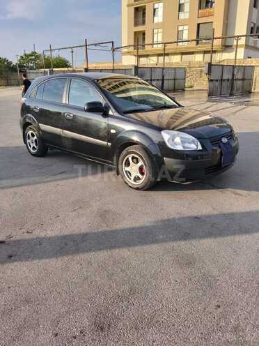 Kia Rio-4