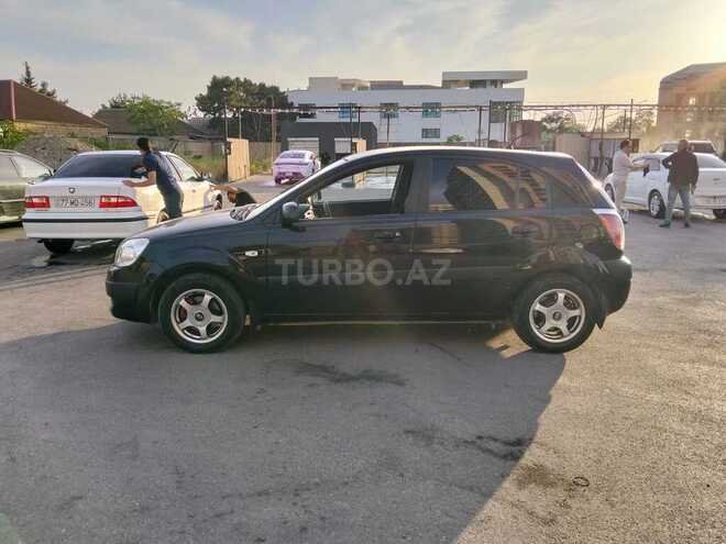 Kia Rio-7