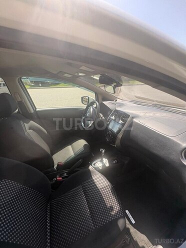 Nissan Note-3