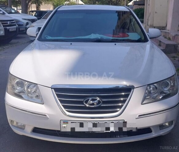 Hyundai Sonata-1
