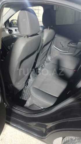 Chevrolet Aveo-8