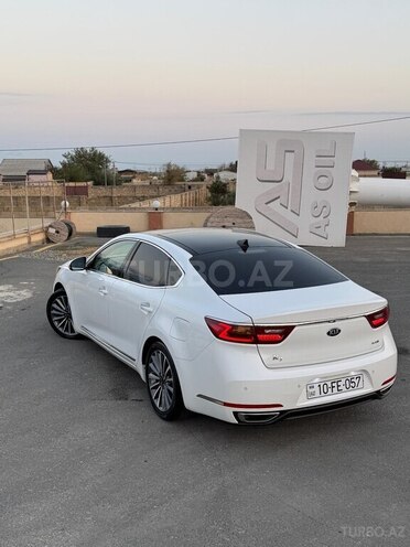 Kia K7-3