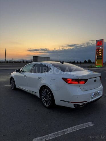 Kia K7-6