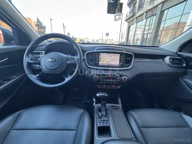 Kia Sorento-18