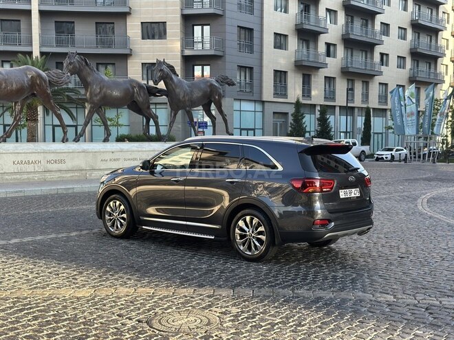 Kia Sorento-15