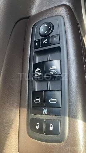 Jeep Grand Cherokee-12