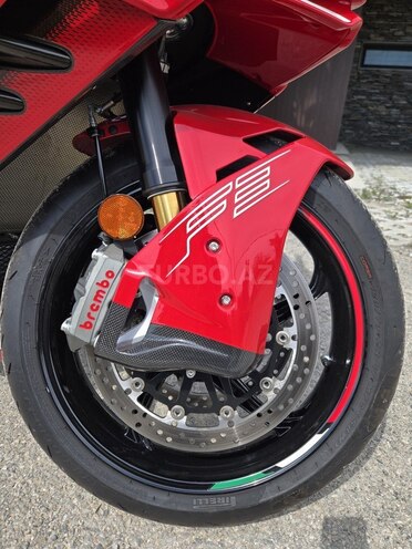 MV Agusta F3 800-8