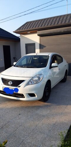 Nissan Latio-1