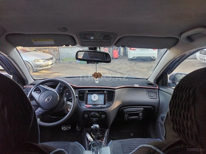 Kia Rio-9