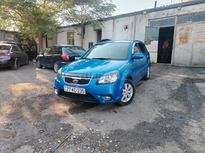 Kia Rio-2
