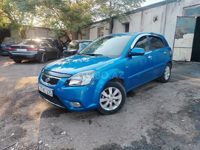 Kia Rio-1