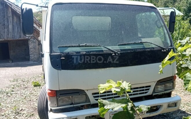 Isuzu NPR 66 L 2004, 490,000 km - 3.9 l - İsmayıllı
