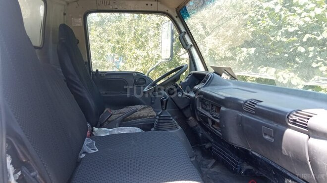 Isuzu NPR 66 L 2004, 490,000 km - 3.9 l - İsmayıllı
